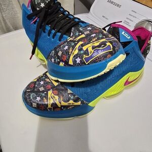 Nike LeBron 19 Lebronival